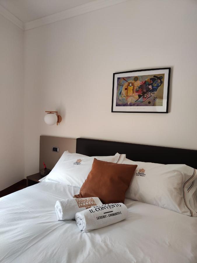 Bed and Breakfast Palazzo Il Convento Luxury Umberto I Neapel Exterior foto