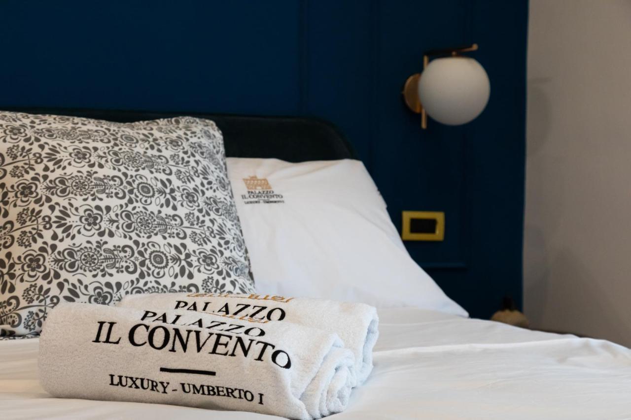 Bed and Breakfast Palazzo Il Convento Luxury Umberto I Neapel Exterior foto