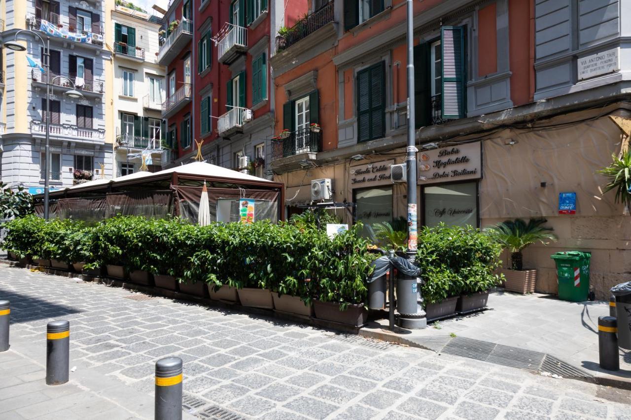 Bed and Breakfast Palazzo Il Convento Luxury Umberto I Neapel Exterior foto